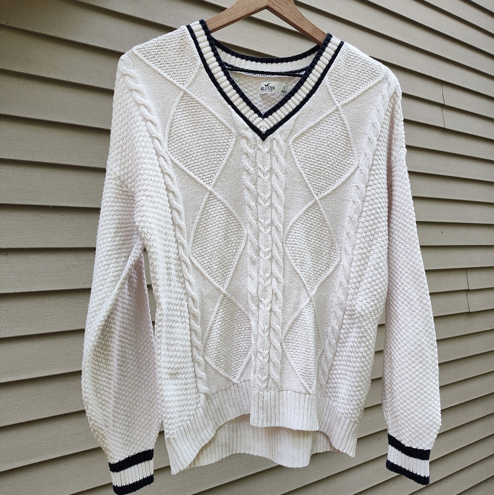 Hollister Preppy Tennis Sweater V-Neck Cream White Cable Knit Varsity Sz Small